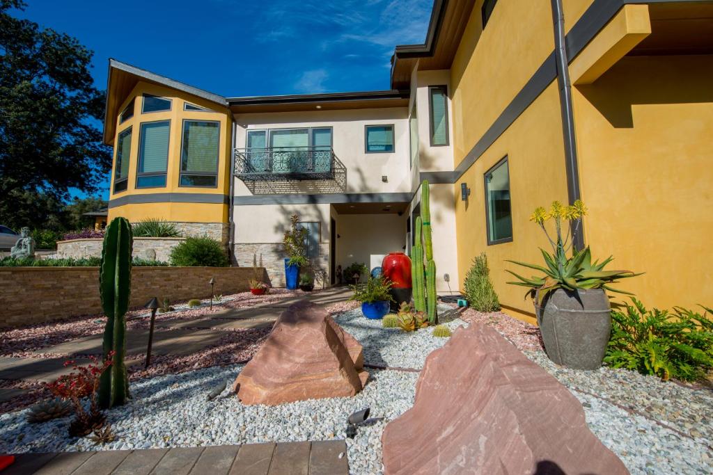 Desert Heaven -Guest House